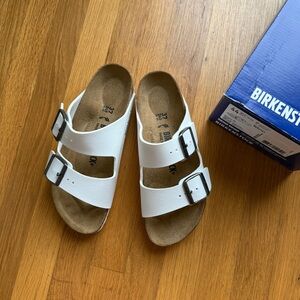 NEW Birkenstock Womens Arizona White Sandals